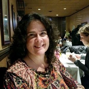 Meet your Posher, Debra